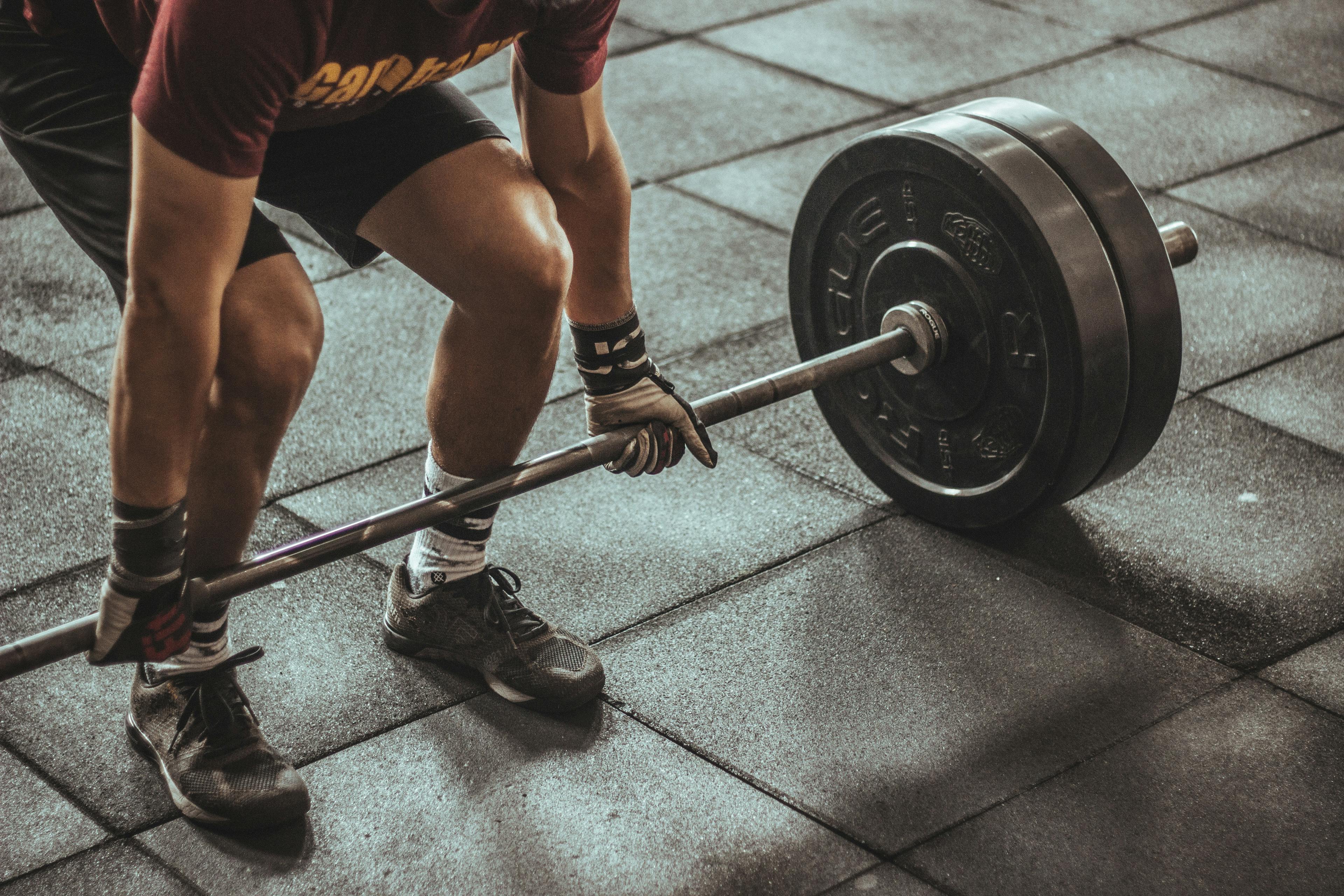 FREE WEIGHTS